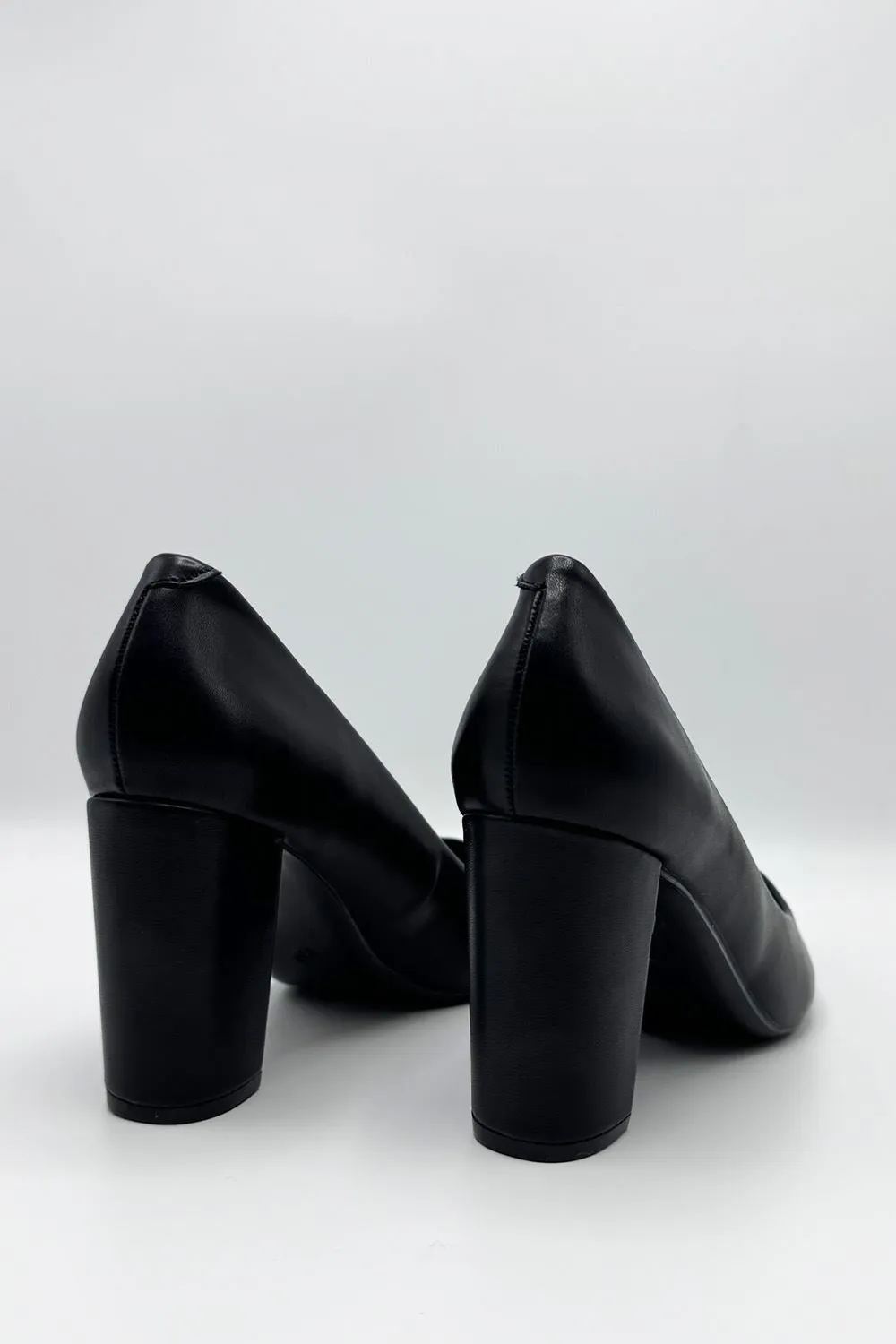 Clara Elegant Pointed Toe Court Shoes with Block Heel in Matte Black