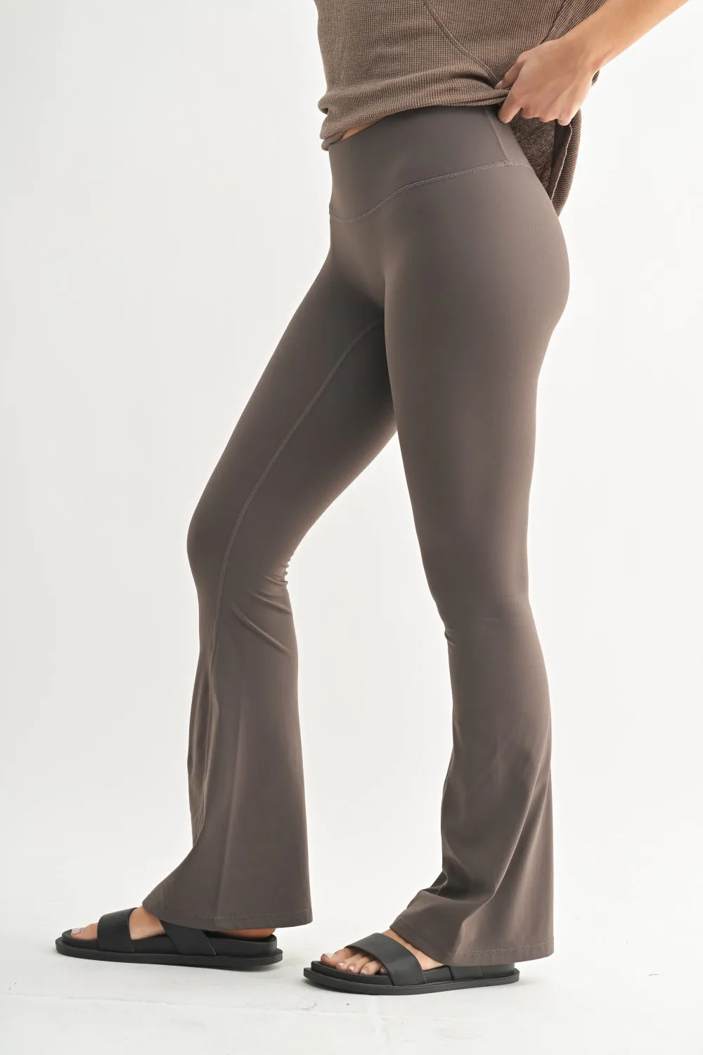 Mono B Flared Fleece Leggings  Warm, Sculpting & Ultra-Flattering